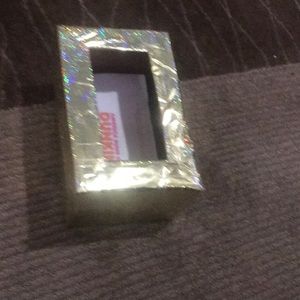 Meet your Posher, Raji